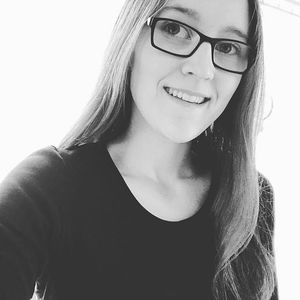 Meet your Posher, Michaela